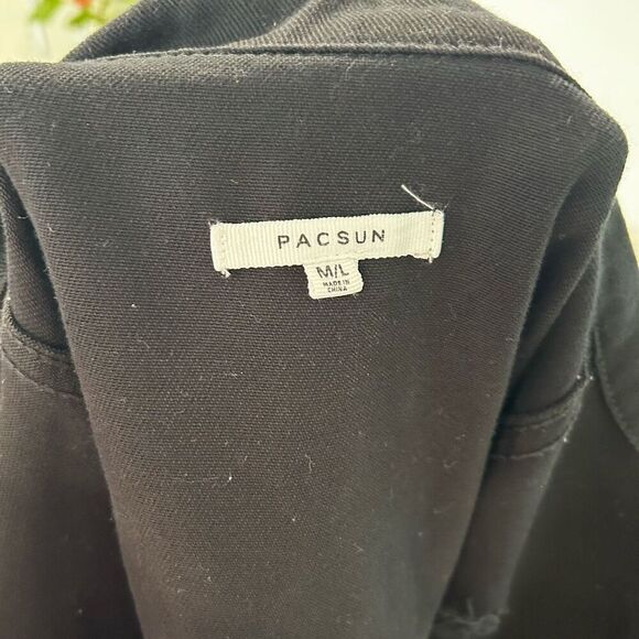PacSun women black denim jean jacket Size M/L - Picture 3 of 6